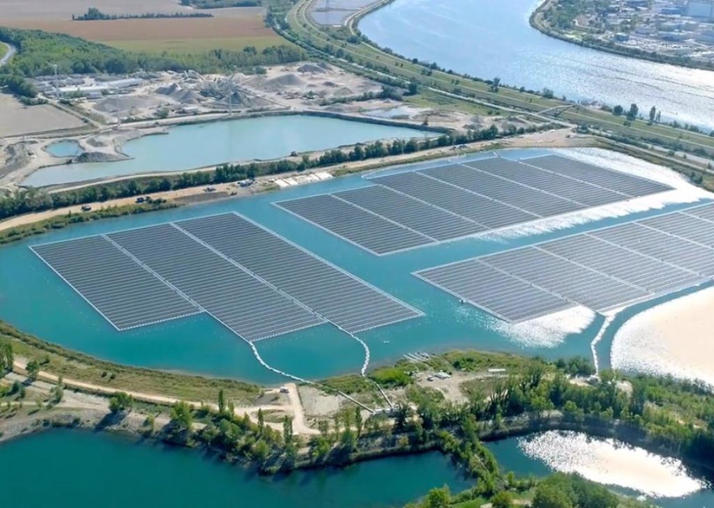 la centrale photovoltaïque flottante (84)