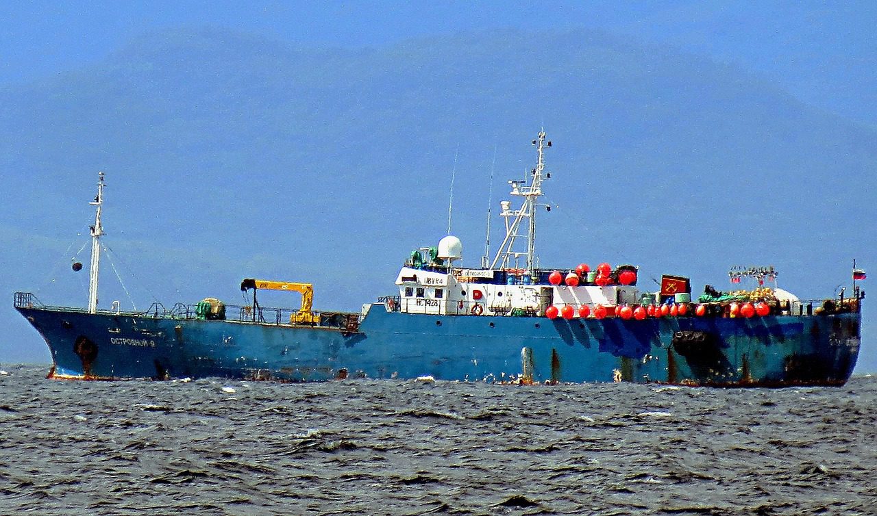 la bataille avec les industriels de la pêche sur la preservation des 12000 nautique
